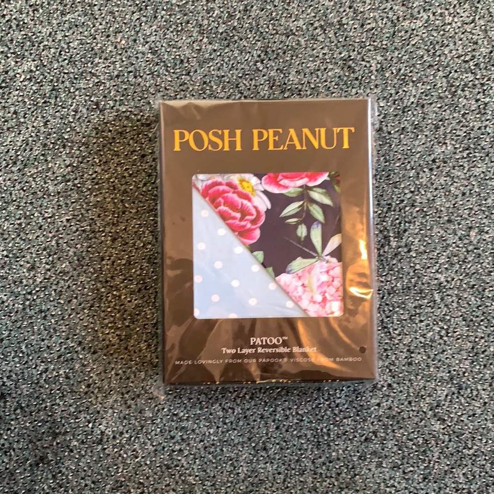 Posh Peanut Hayley & Lori Patoo
